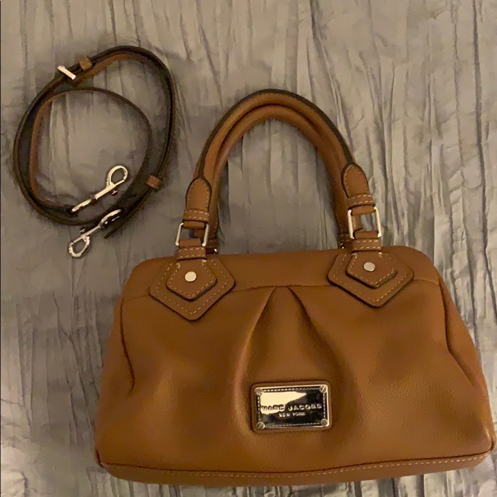 MARC JACOBS cognac leather handbag